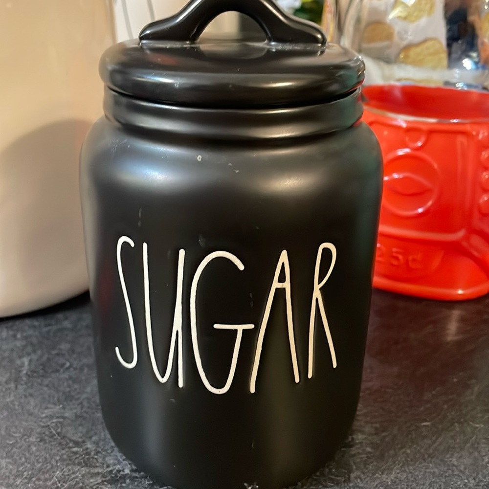 Rae Dunn small sugar canister. Used as display only.